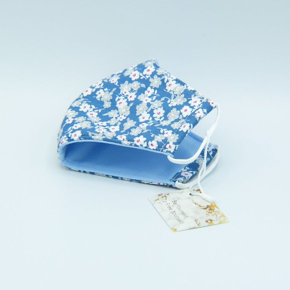 NEW Triple Layer Floral 3D Face Mask-Bright Blur - Picture 7 of 8